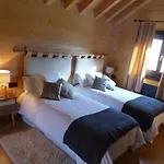 Apartahotel Piedrafita Mountain