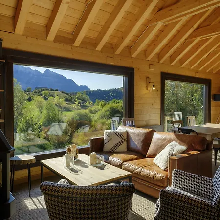 Apartahotel Piedrafita Mountain 4*