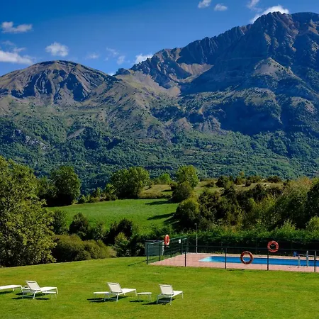 Piedrafita Mountain Apartahotel Piedrafita de Jaca