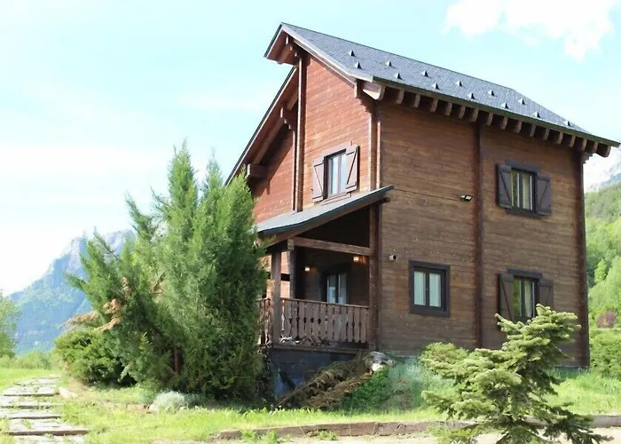 Apartahotel Piedrafita Mountain